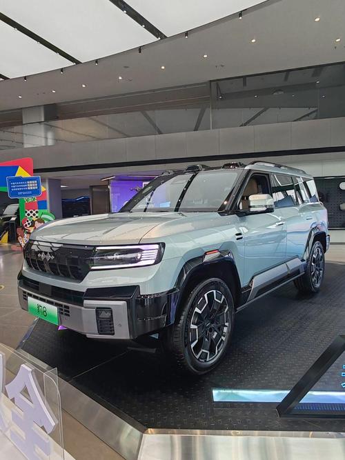 成都邛崃市德梦曼企业管理咨询比亚迪方程豹硬派越野的爆款，英菲尼迪35周年与你共成长